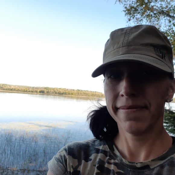 Meet your Posher, Karine - Picture 2 of 11